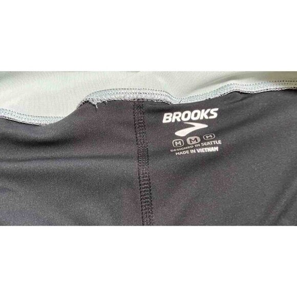 Brooks Womens Athletic Skirt Skort Size Medium Purple - Picture 4 of 5